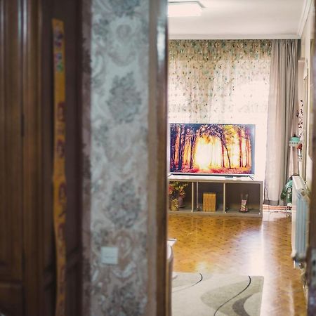 Mariamo'S Apartments Batumi Phòng bức ảnh